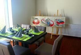 Fast Lane Hotel