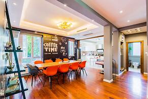 Carnival Villa with 5 BRs