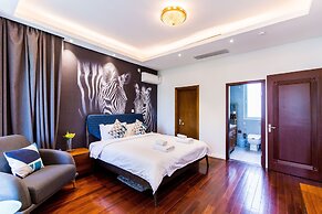 Carnival Villa with 5 BRs