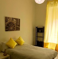 Ficurinia Guest House