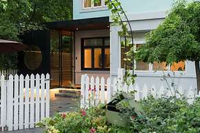 Villa of Midsummer Night - 5 BRs