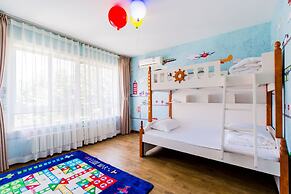 Summer Villa with 5 BRs