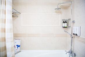 Summer Villa with 5 BRs