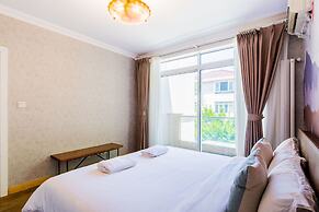 Summer Villa with 5 BRs