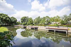 Summer Villa with 5 BRs