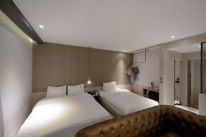 Hound Hotel Seomyeon - Bumcheon