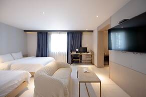 Hound Hotel Seomyeon - Bumcheon