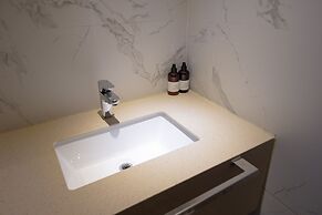 Hound Hotel Seomyeon - Bumcheon