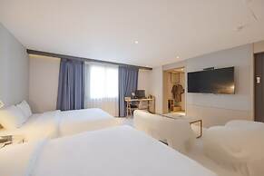 Hound Hotel Seomyeon - Bumcheon