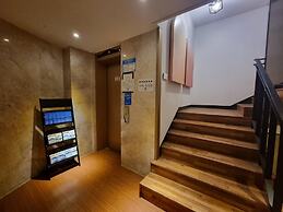 Hound Hotel Seomyeon - Bumcheon