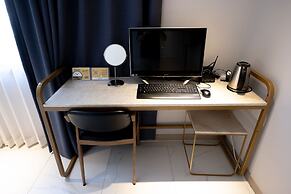 Hound Hotel Seomyeon - Bumcheon