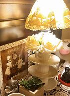 Antouanetta Apartments