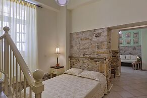 Antouanetta Apartments