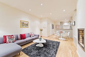 John Lennon Suite - hiphipstay