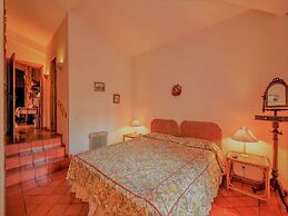 Aroeira Golf and Beach Cottage by Host-Point