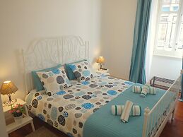 Estrela Charming Rooms by Host-Point