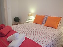 Estrela Charming Rooms by Host-Point