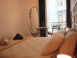Estrela Charming Rooms by Host-Point