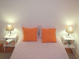 Estrela Charming Rooms by Host-Point