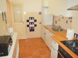 Estrela Charming Rooms by Host-Point