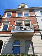 A&S Hostel Bonnerstr. 64