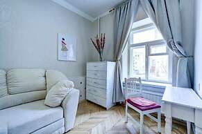 Welcome Home Apartments Chaykovskogo 50