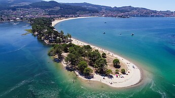 Camping Bayona Playa