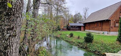 Vodenica Vrelo Chalets