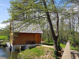 Vodenica Vrelo Chalets