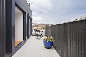 Liiiving In Porto Downtown Luxury Studio