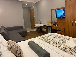 Riverland Suites & Apart Hotel