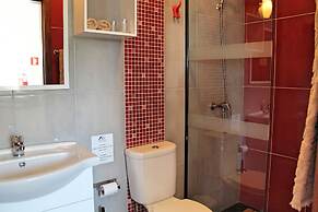 Grayci s House by Our Madeira