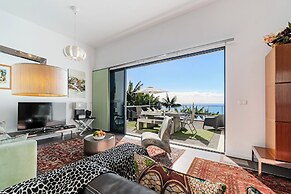 Grayci s House by Our Madeira