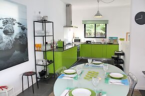 Grayci s House by Our Madeira