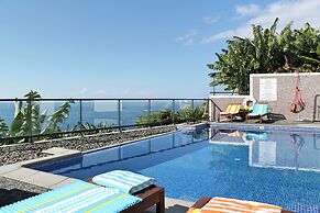 Grayci s House by Our Madeira