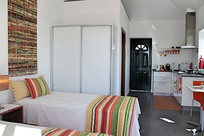 Grayci s House by Our Madeira