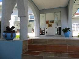 Blue Lagoon Lodge Blantyre