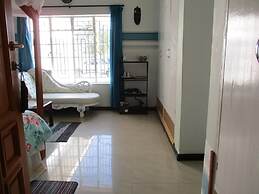 Blue Lagoon Lodge Blantyre