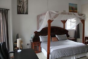 Blue Lagoon Lodge Blantyre