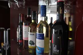 Blue Lagoon Lodge Blantyre