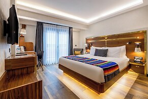 HAY Hotel Alsancak