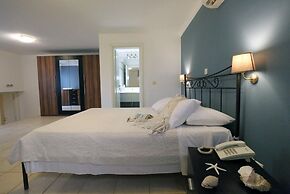 Sunrise Beach Suites