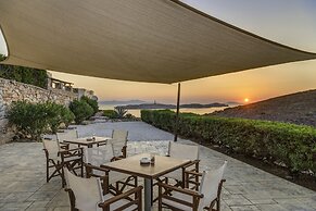 Sunrise Beach Suites