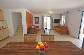 Sunrise Beach Suites