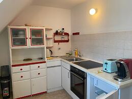 PE Loft Central