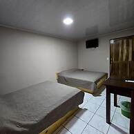 Hotel La Cascada - Hostel