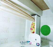 Apartments on Prospekt Dzerzhinskogo 240