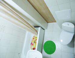 Apartments on Prospekt Dzerzhinskogo 240