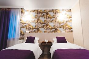 Hotel City
