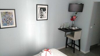 Triscele Glamour Rooms